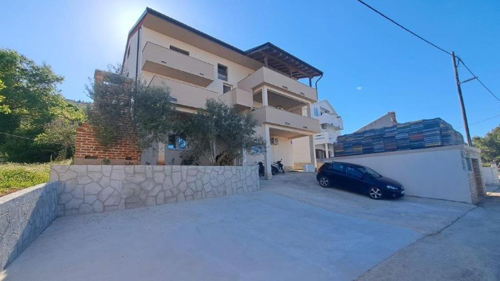 Apartman Nina Kali Exterior foto